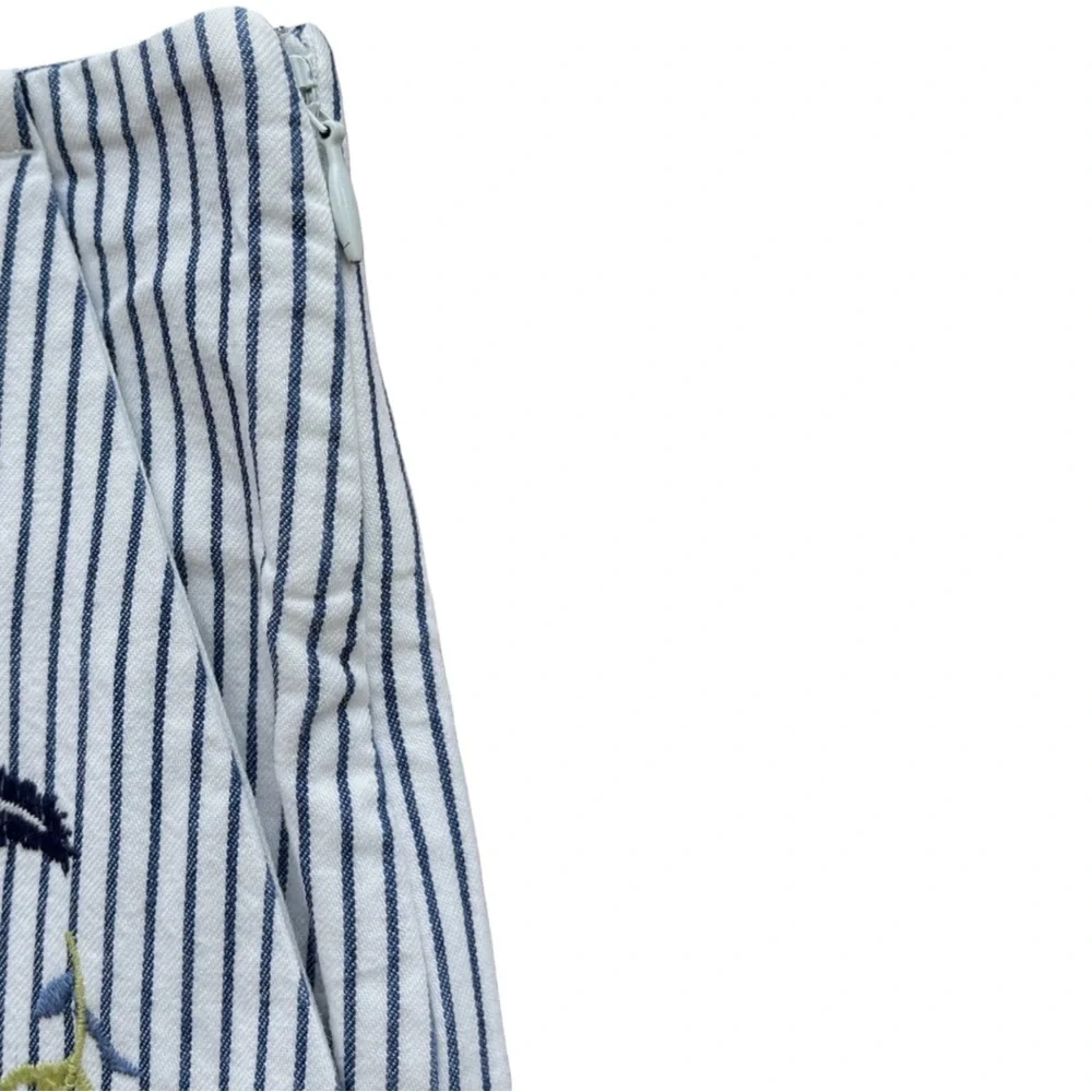 LOFT Boho Striped Embroidered High-Rise Shorts in Blue/White Size 4 -- SO PRETTY - Picture 7 of 10